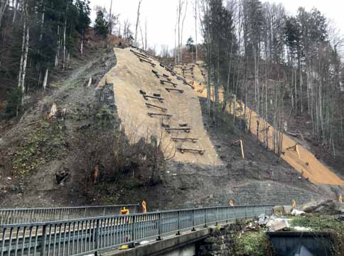 Sanierung im Türtschtobel
