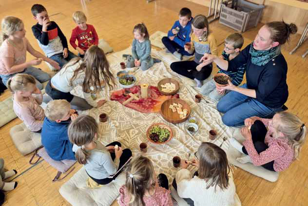 Kinderliturgie in Fontanella, vorbereitet vom neuen Kinderliturgieteam.